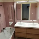 Zeedijk 아파트