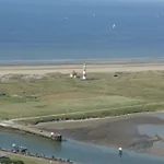 아파트 Zeedijk *