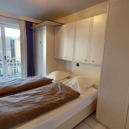 Apartment Zeedijk Koksijde