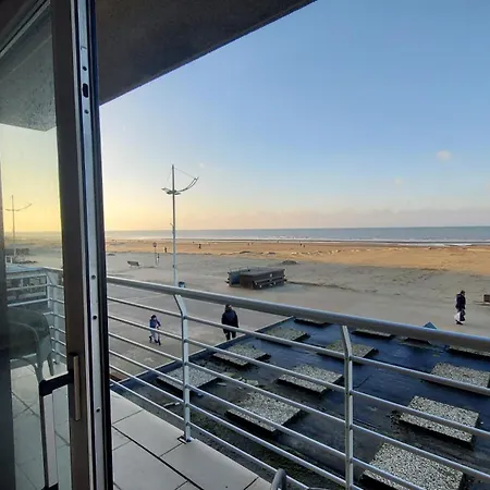 Apartament Zeedijk *